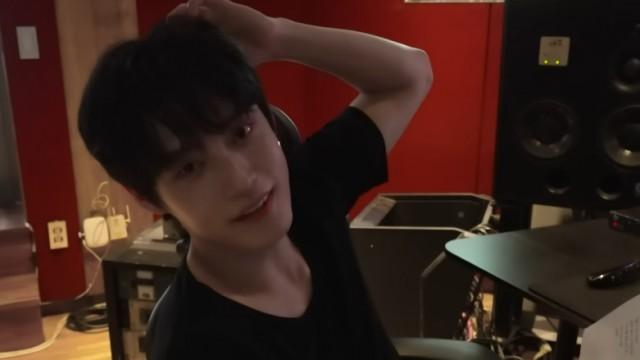 JIWOONG's Day: An Icon of Anti-Authority