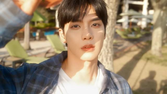 “나 가위 눌렸어” 한밤중 들이닥친 의문의 그림자