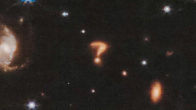 UFO vs. Fighter Jet, Cosmic Question Mark & Highway 97 Bigfoot Howls