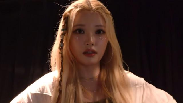 EP.76 World Tour 'Our FLOWERLD (Belllie've You)' in Asia & Oceania (3)