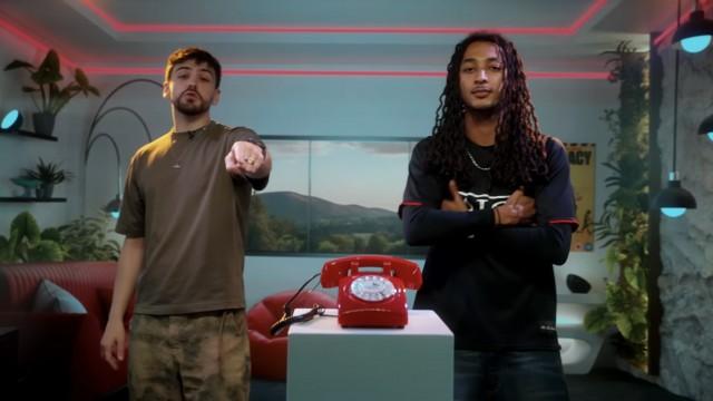 ON REND FOU DES INCONNUS AU TELEPHONE ! (Avec Theodort)