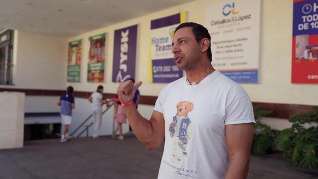 Bror min har bestilt en sjåfør