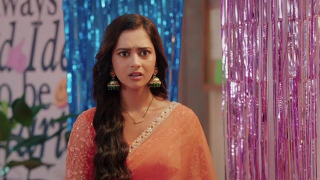 Katha Discovers Pari's Secret