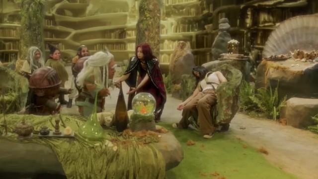 Farewell, Distrito Sais