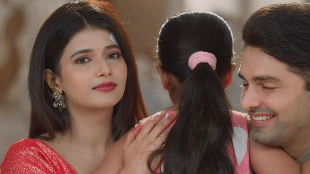 Maira's Question Stuns Abhira