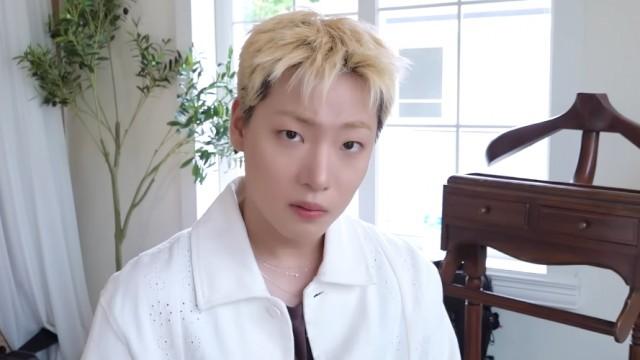 EP.145 8th Anniversary Pop-Up Store 'The Archive: Eight Summers' Photo Shoot Behind