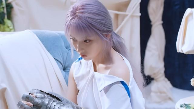 'Fe3O4: FORWARD' Jacket Shooting Behind