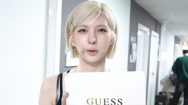 'Fe3O4: FORWARD' Music Show 1st Week Behind