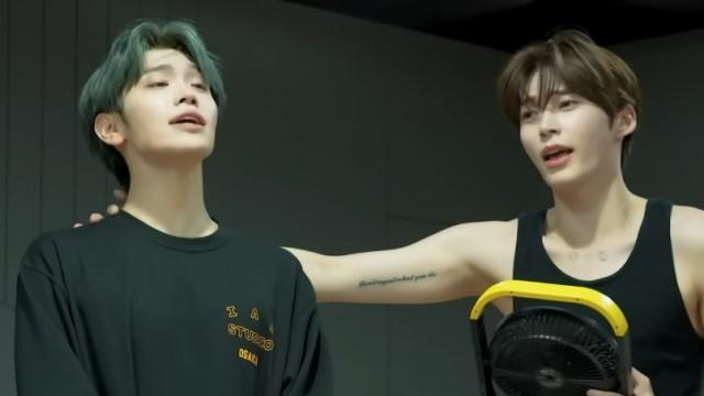 THE 1ST FULL ALBUM ❝NEVER SAY NEVER❞ Dance Practice Behind