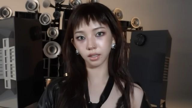 'Rich Man' Jacket Shooting Behind