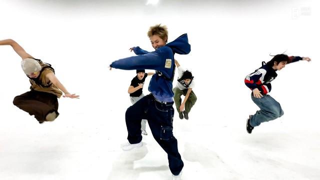 ‘FaSHioN' Dance Practice (Moving ver.)