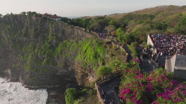 Planète Terre III : mondes humains