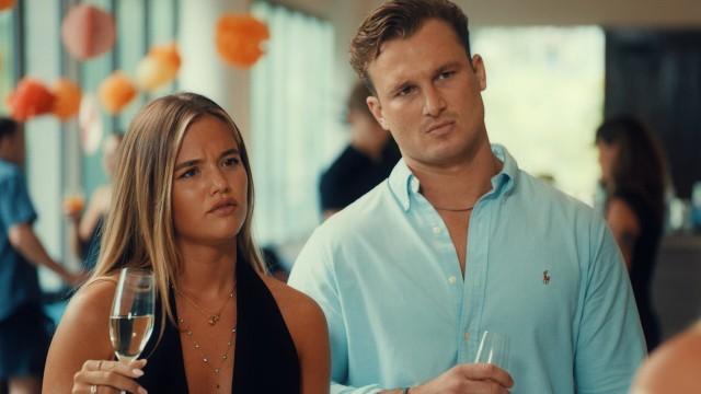 Thailand: Out with mumsy, in with milfy (2)