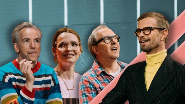 Cosy karaoke quiz and live action at Alexanderplatz