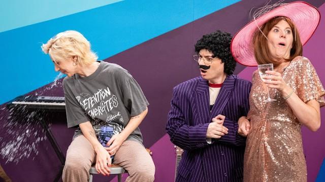 Try Not To Laugh Challenge #175 ft. Hannah Pilkes