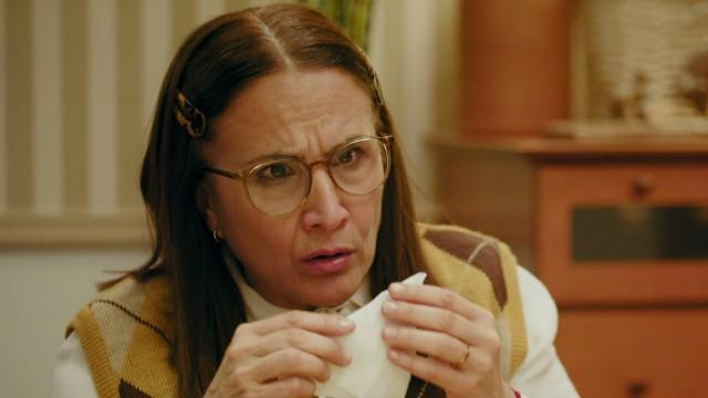 Los nervios de Aurora intentando ocultar su secreto