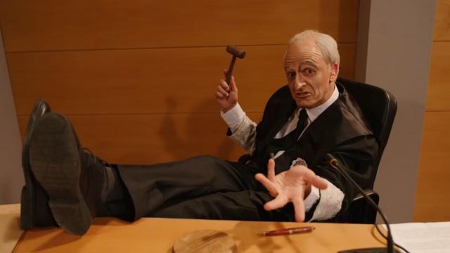 Óscar Puente i el jutge Peinado debuten al "Polònia"