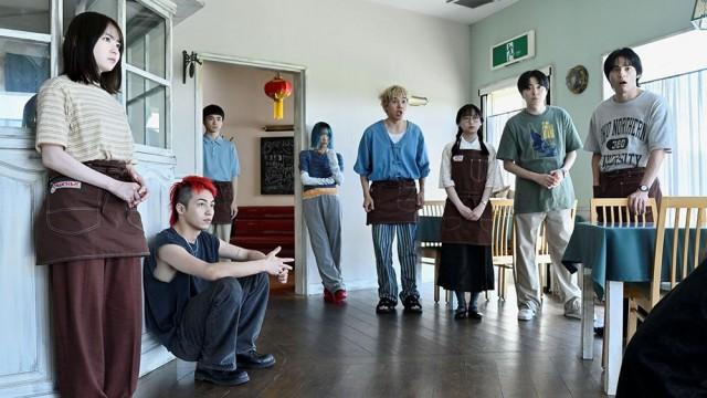 今日で店を閉めることになった