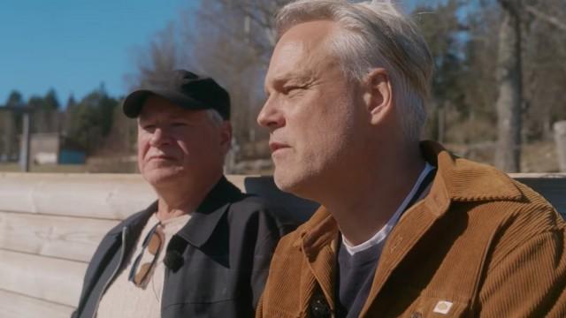 Kollegorna har aldrig varit hemma hos Robert Gustafsson: "Som hemma hos farmor"