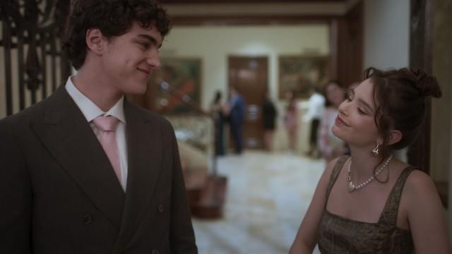 Muchos vestidos, solo una Feri