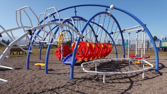 Le parc de la déception : 77 000 $ pour un module de jeux fait en Chine et non conforme