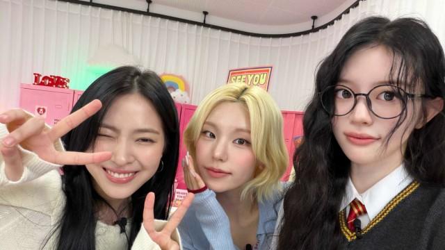 EP.44 | ITZY | Curious about how people fall in love? Watch this video