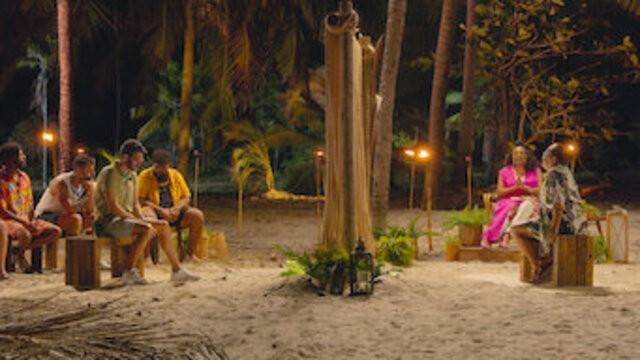 Son cries and mom does not see