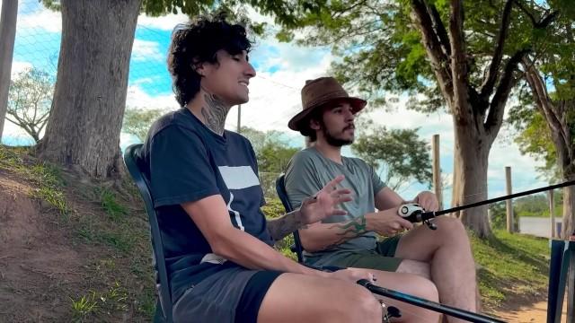 FELPS pescando e falando sobre a vida 