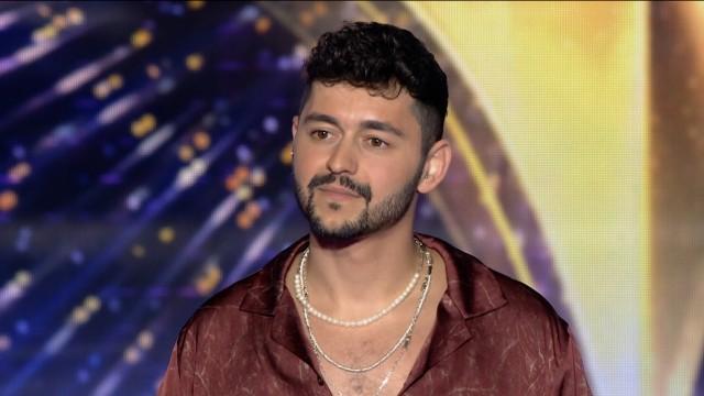 מה קרה על הבמה?