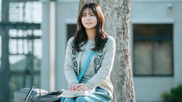 目の見えない彼女と人を避けてきた青年