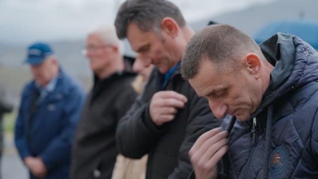 Späte Versöhnung, nach Krieg und Terror