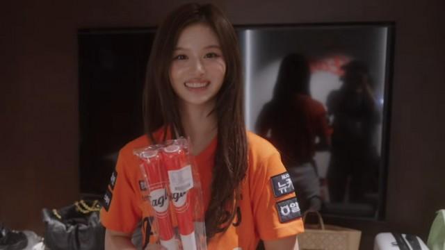 SULLYOON's Chaotic Homecoming | Healing Walk with Sister and Dog Bom & Hanwha Eagles First Pitch Challenge