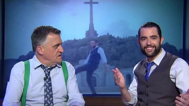 (19-04-17) Dani Mateo pide perdón a los amigos del Valle de los Caídos bailando