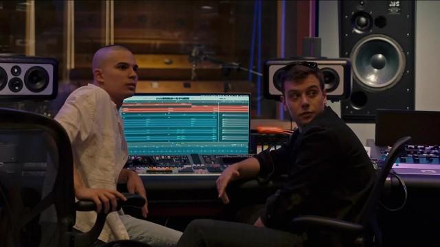 Демон у глувој соби