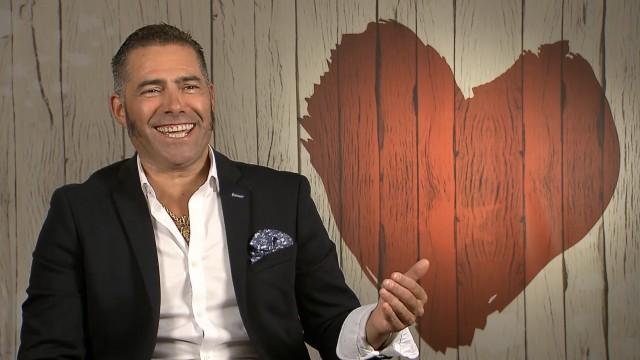 2239 - Polos opuestos