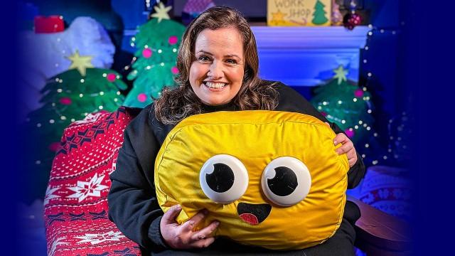 Jessica Gunning - The Street Where Santa Lives