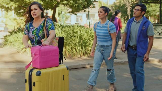 Salomé se va de El Álamo