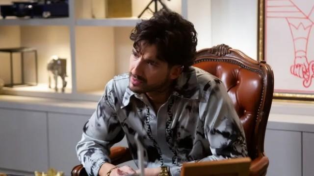 Charly empieza a sentir cosas por Sky y pasan día familiar con Alma