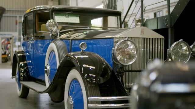 Rolls Royce Phantom/VW Beetle