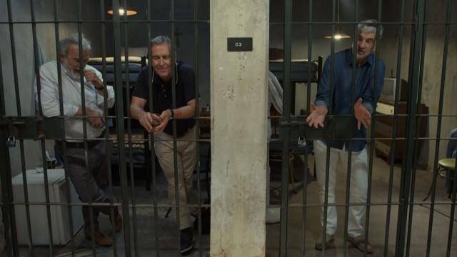 Un reencuentro con viejos amigos en la cárcel