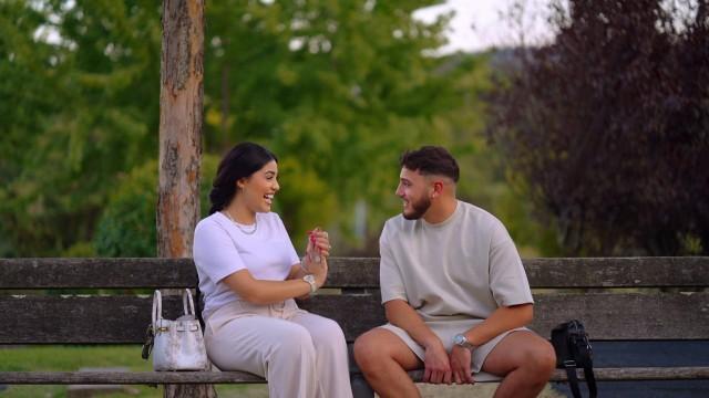 La llegada de Juan a Plasencia, un bautizo y rumores de boda