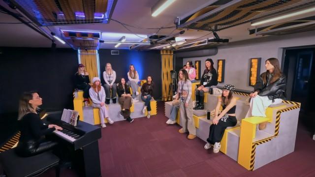 Metronom Akademi | 1. Bölüm: Ter Dökenler Sahneye Çıkıyor