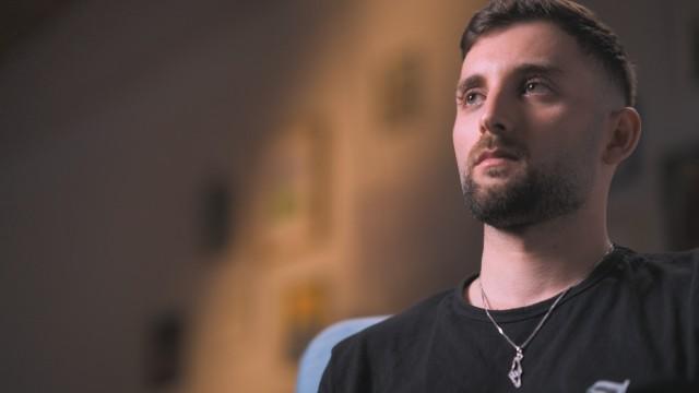 עכשיו מותר לי לספר