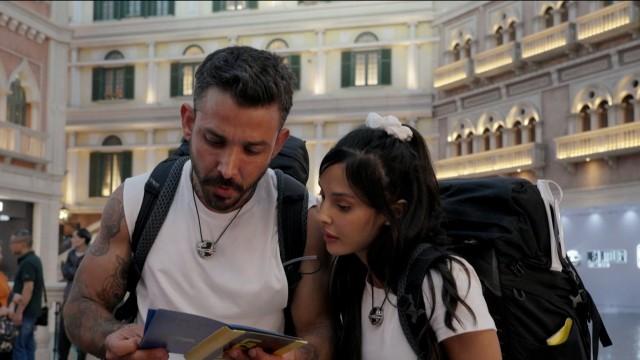 הקלפים נטרפים במקאו