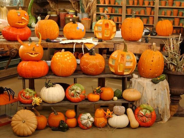 Simple Pumpkin Carving