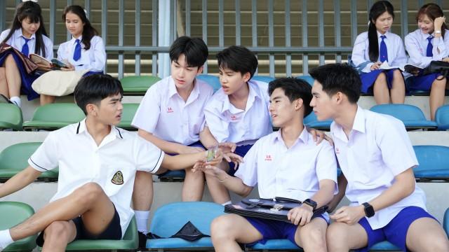 Official Pilot : Class Crush Crisis เพื่อนสนิทระวังคิดไม่ชื่อ