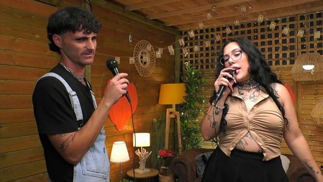 2281 - Manicura lista, corazón dispuesto