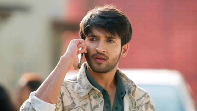 Virat Begins Work For Sara