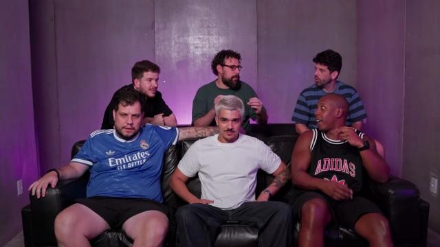 Encontro Às Cegas Preso Na Caixa