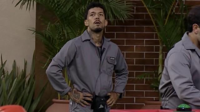 Prova tô Fora